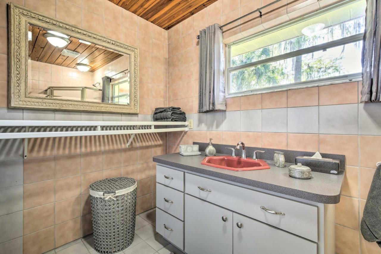 Rainbow River Oasis With Kayaks And Furnished Sunroom! Dunnellon Exterior photo